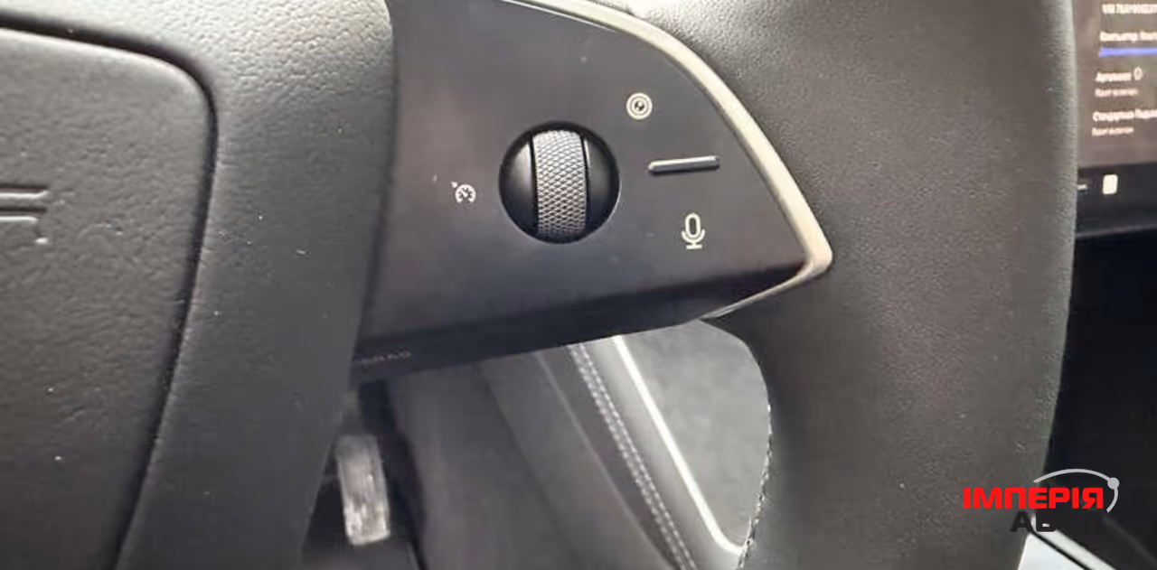 Tesla Model Y - фото 20