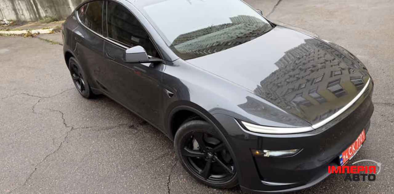 Tesla Model Y - фото 5