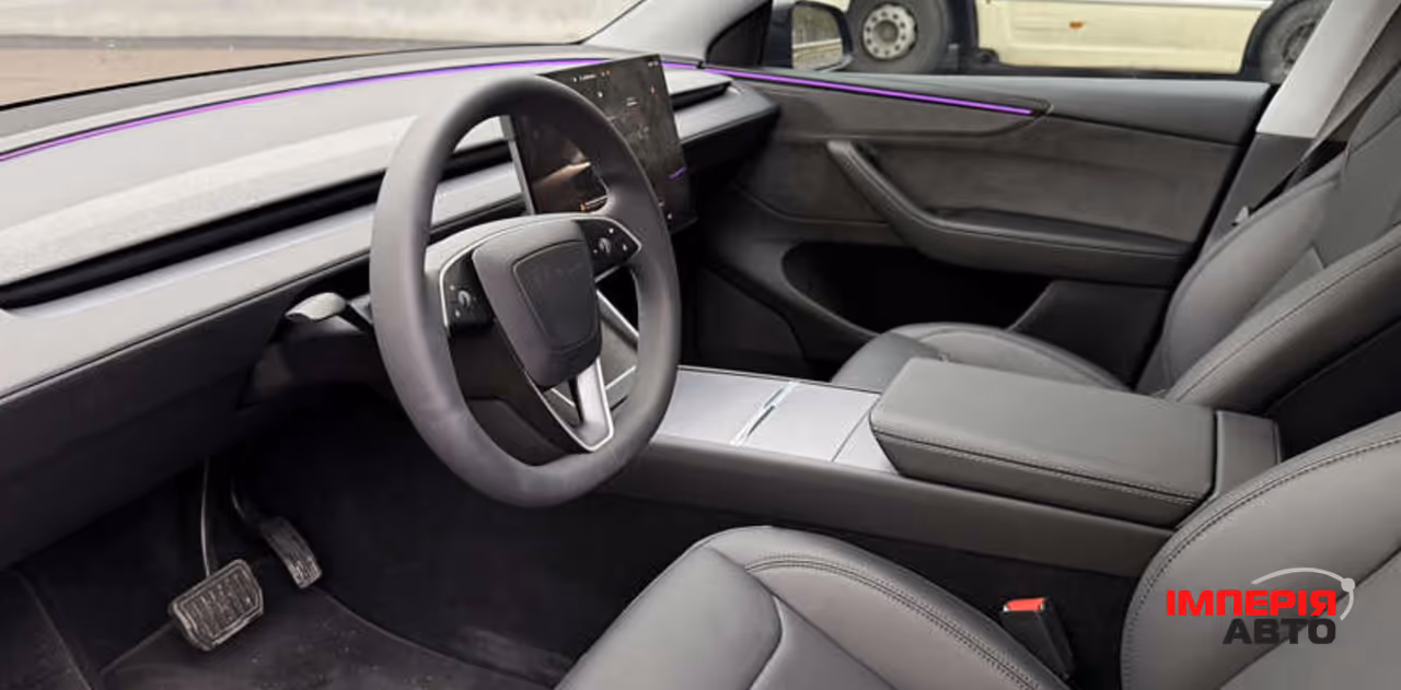 Tesla Model Y - фото 14