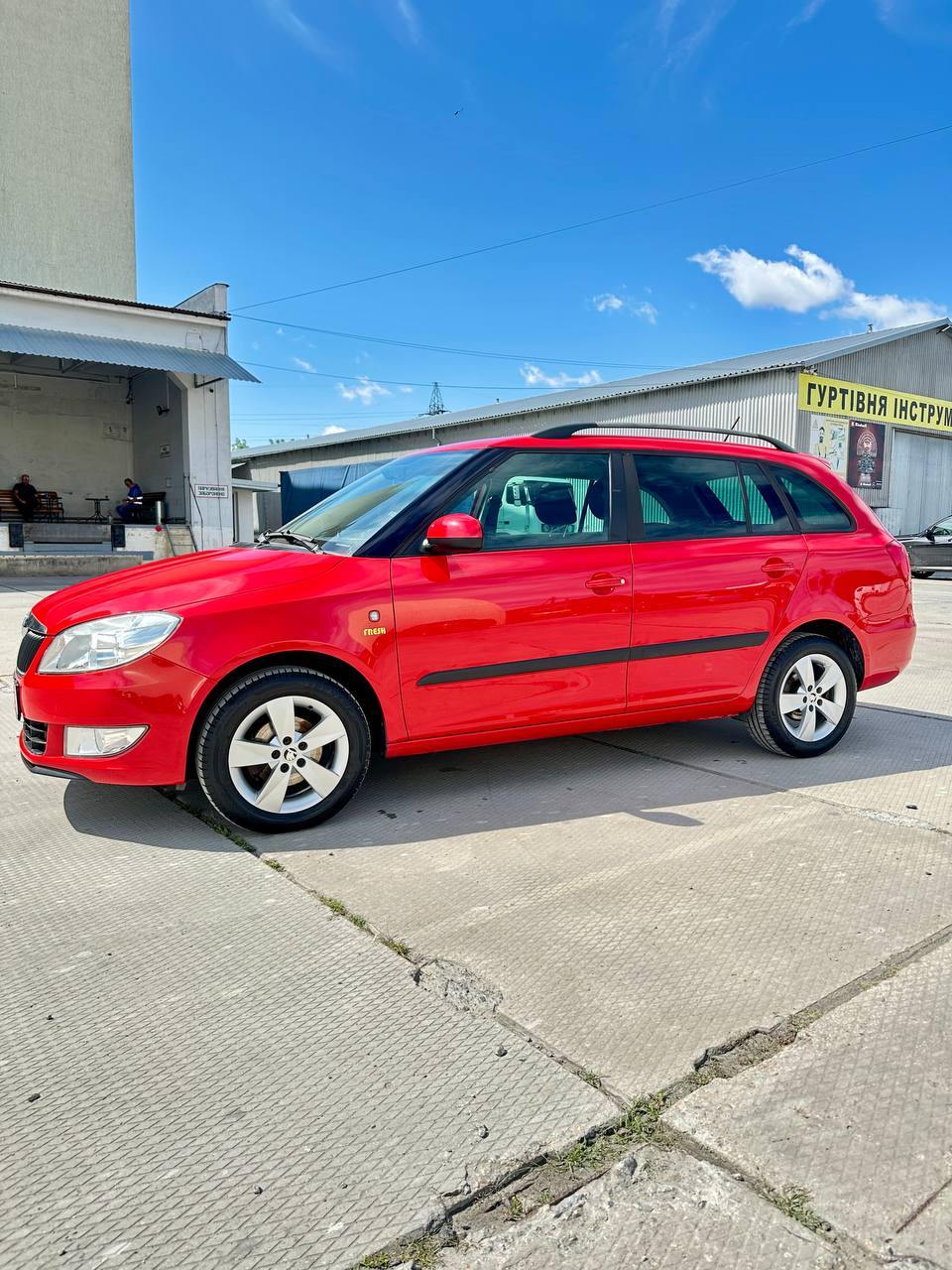 Skoda Fabia - фото 7