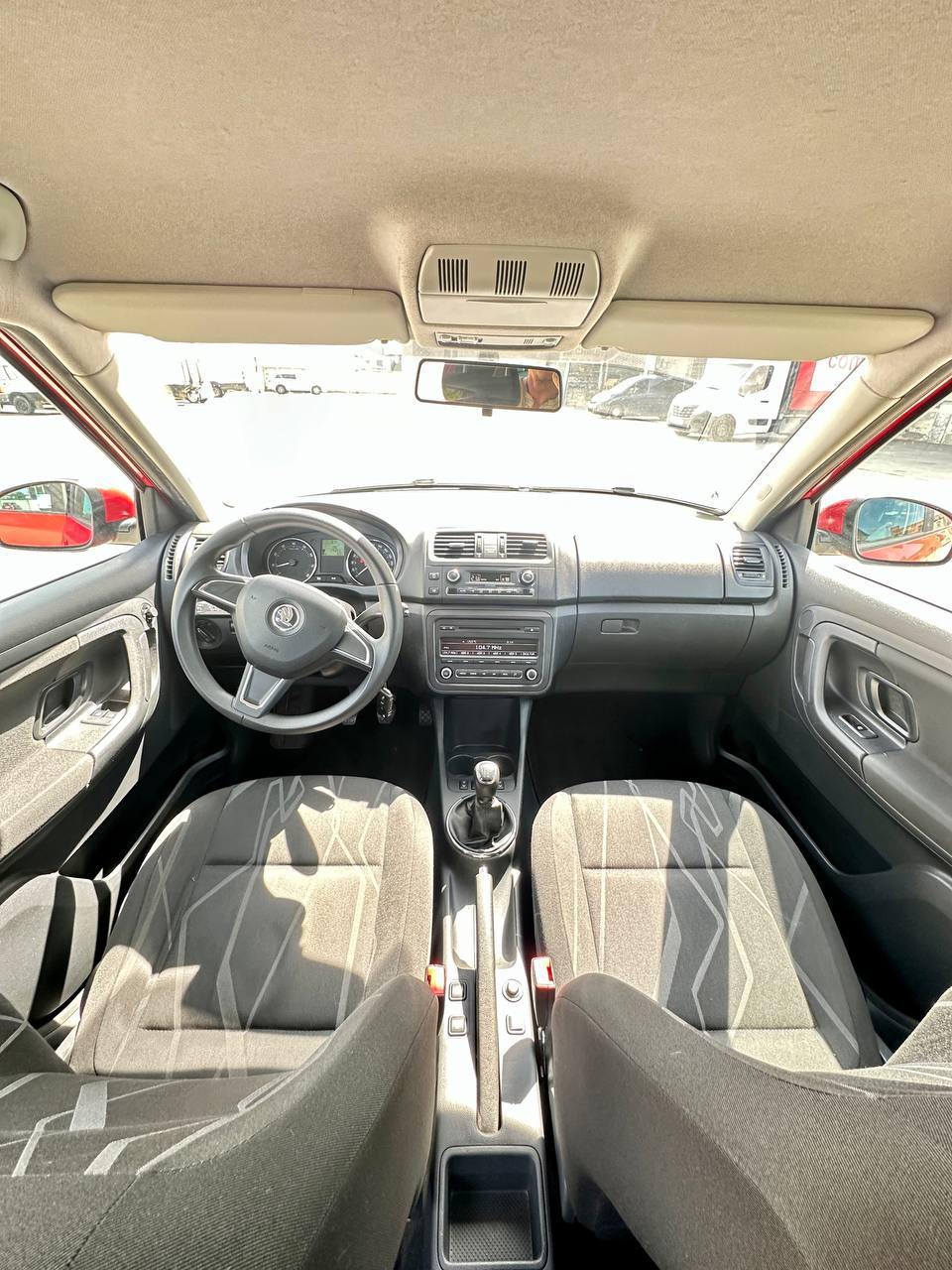 Skoda Fabia - фото 32