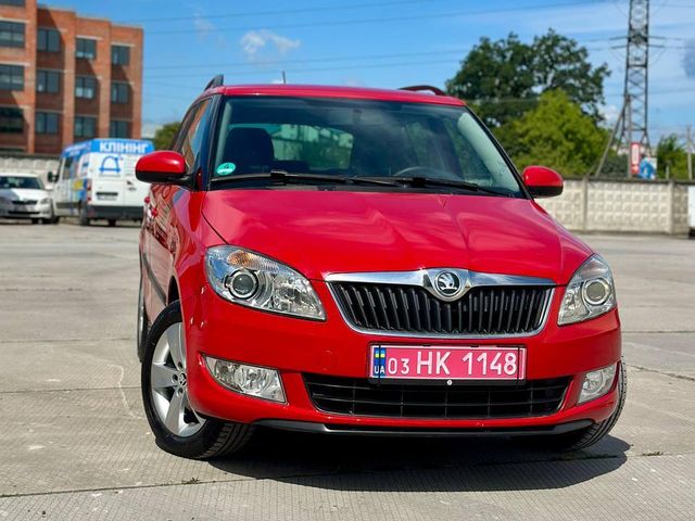 Skoda Fabia - фото 1