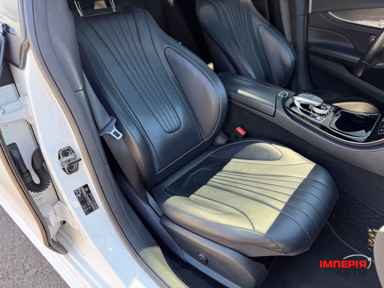 Mercedes-Benz CLS - фото 19