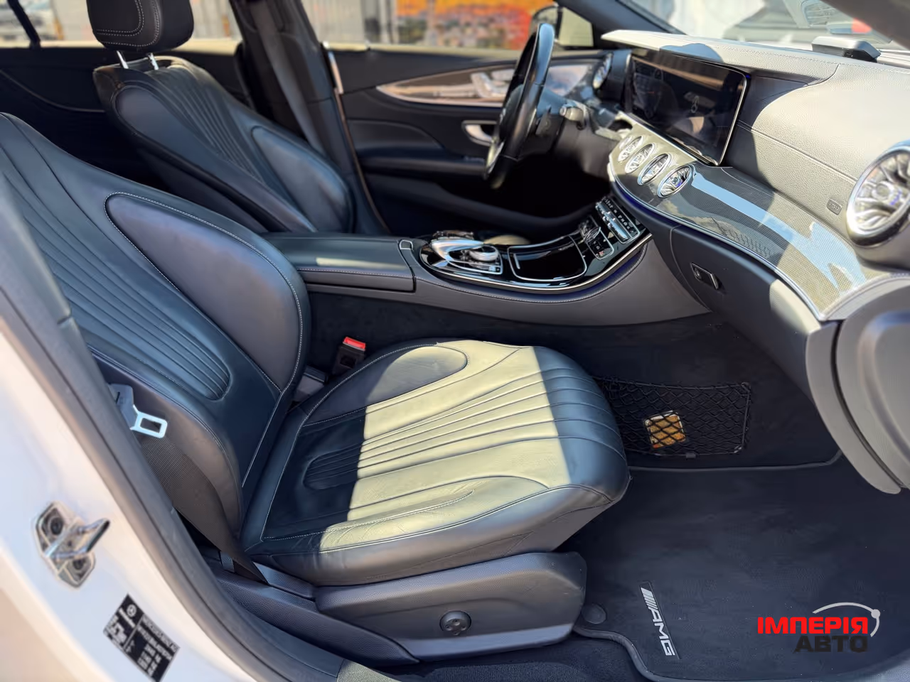 Mercedes-Benz CLS - фото 17