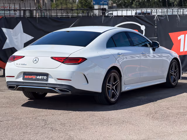 Mercedes-Benz CLS - зображення 4