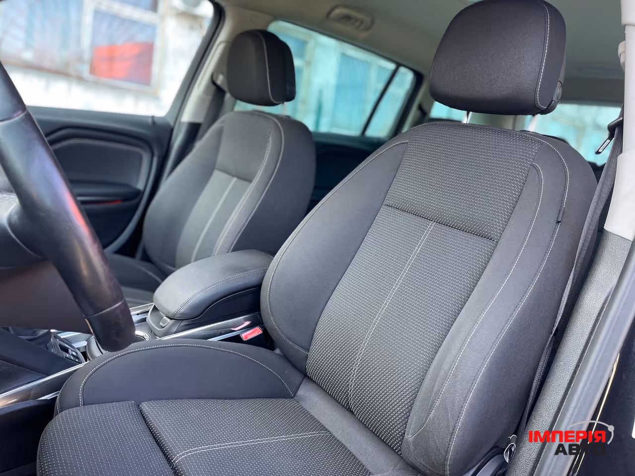 Opel Zafira - фото 17