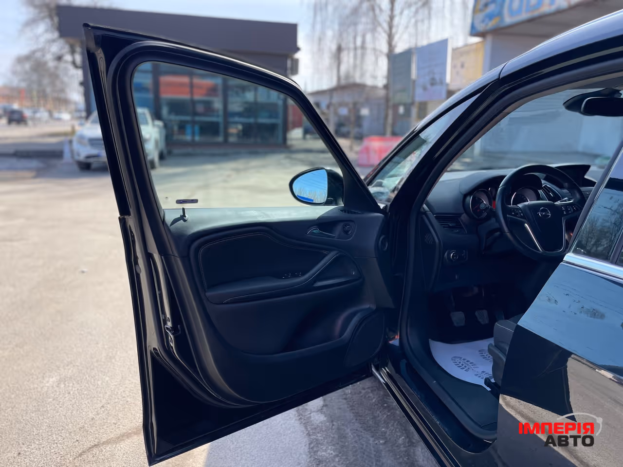Opel Zafira - фото 13