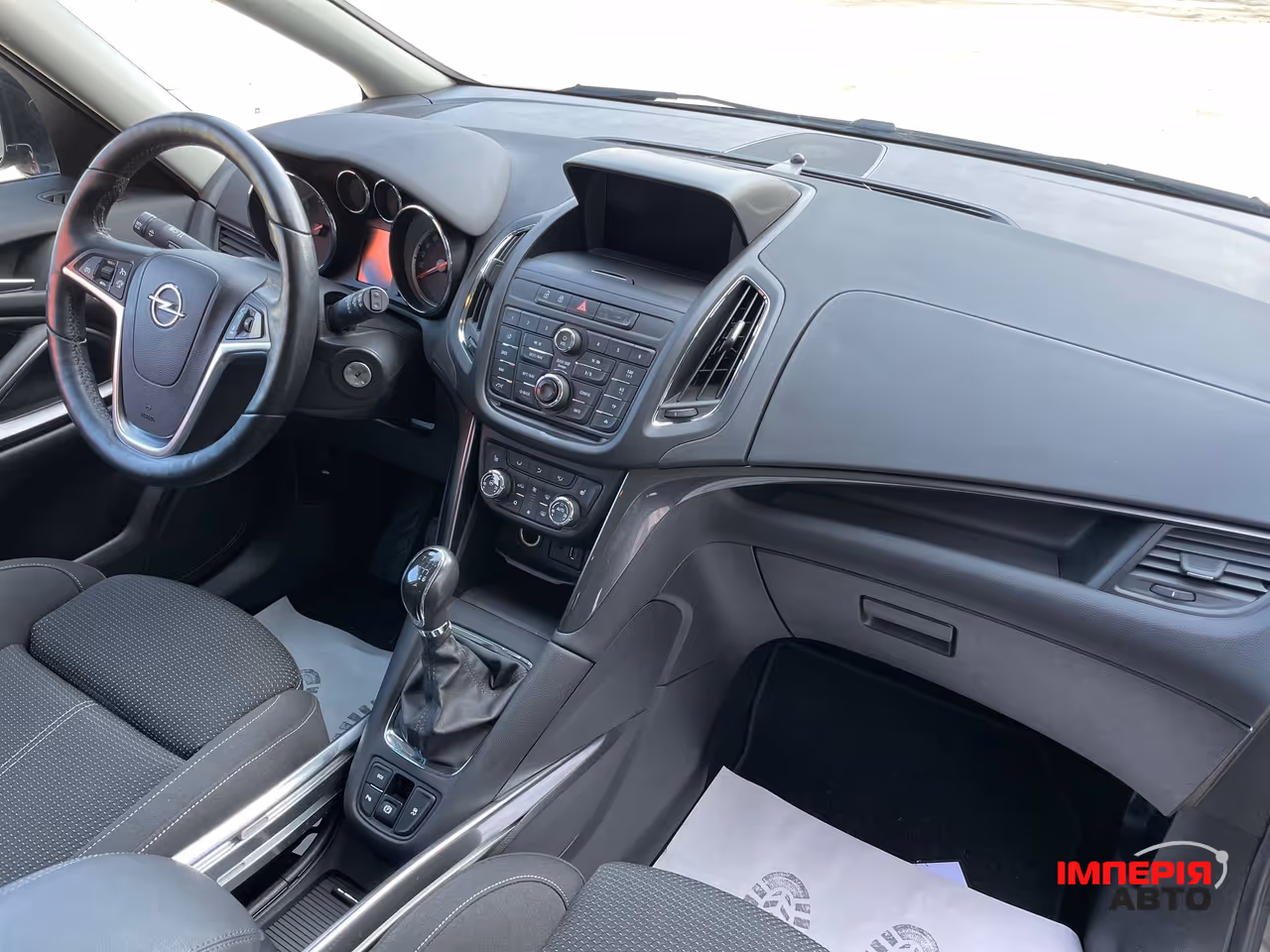 Opel Zafira - фото 58
