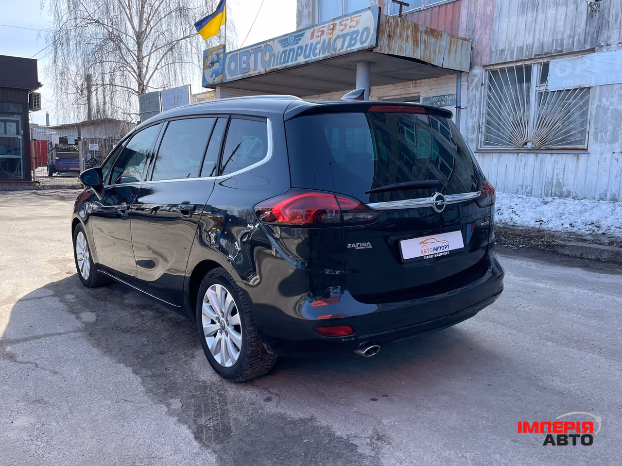 Opel Zafira - фото 9