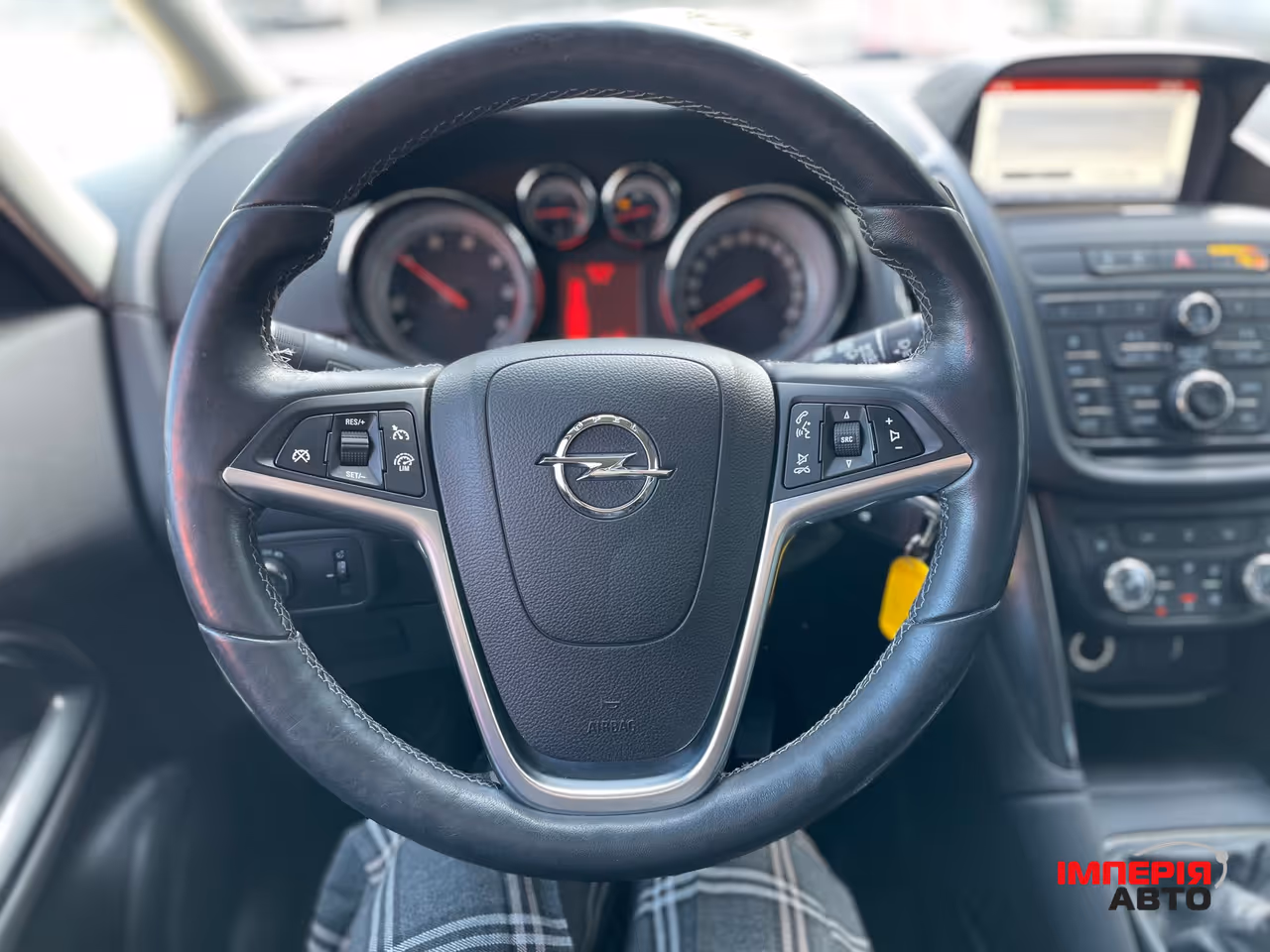 Opel Zafira - фото 20