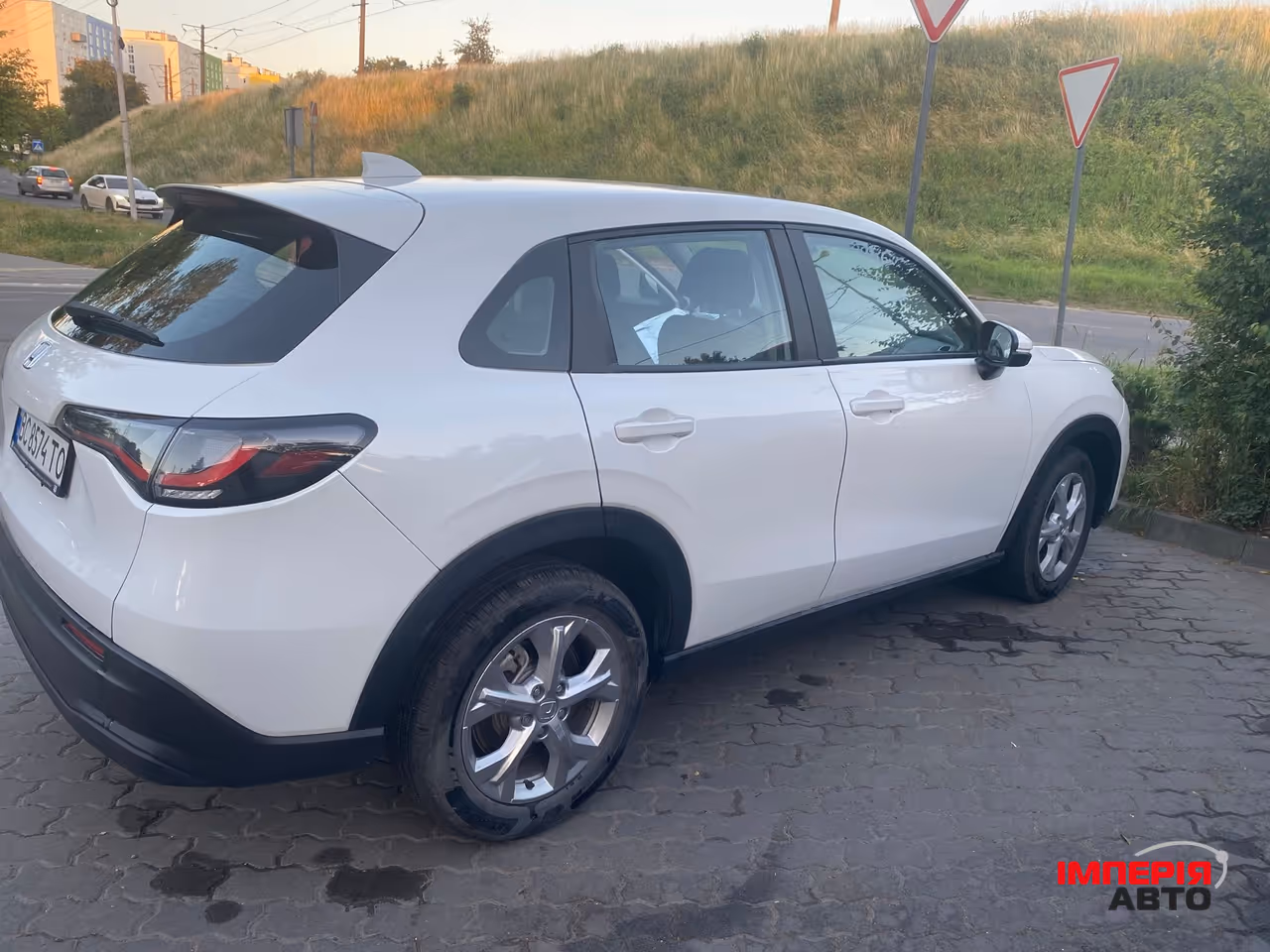 Honda HR-V - фото 4