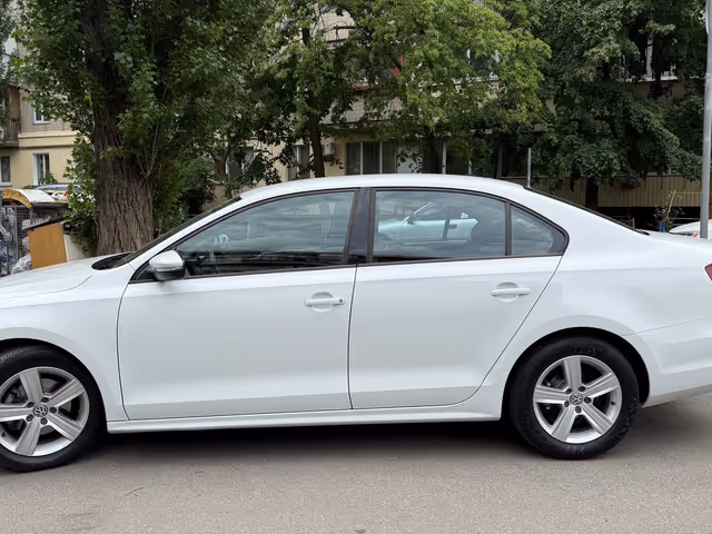 Volkswagen Jetta - зображення 3