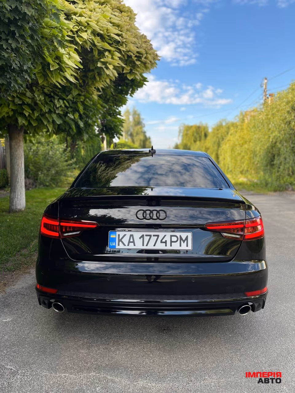 Audi A4 - фото 7