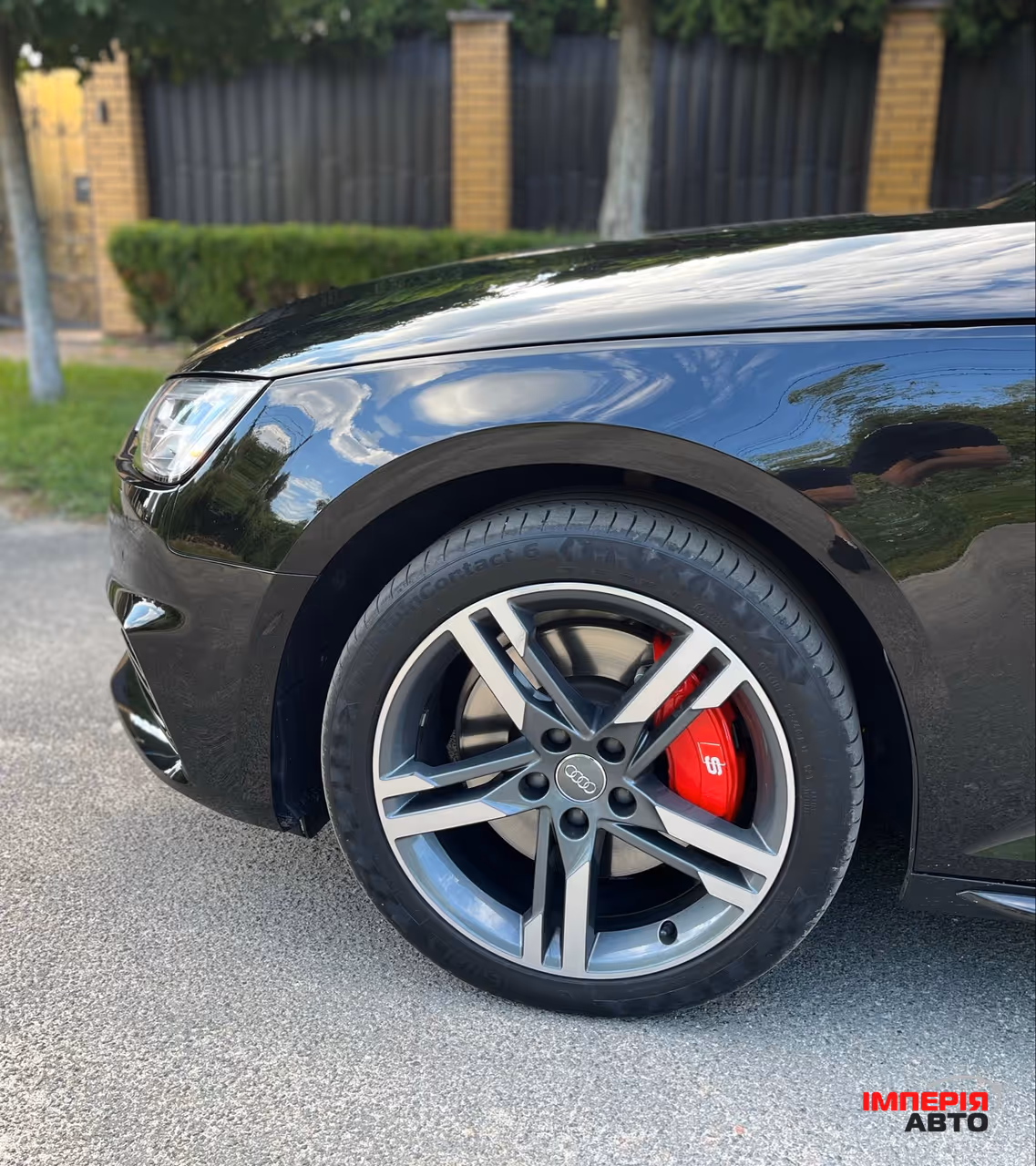 Audi A4 - фото 4