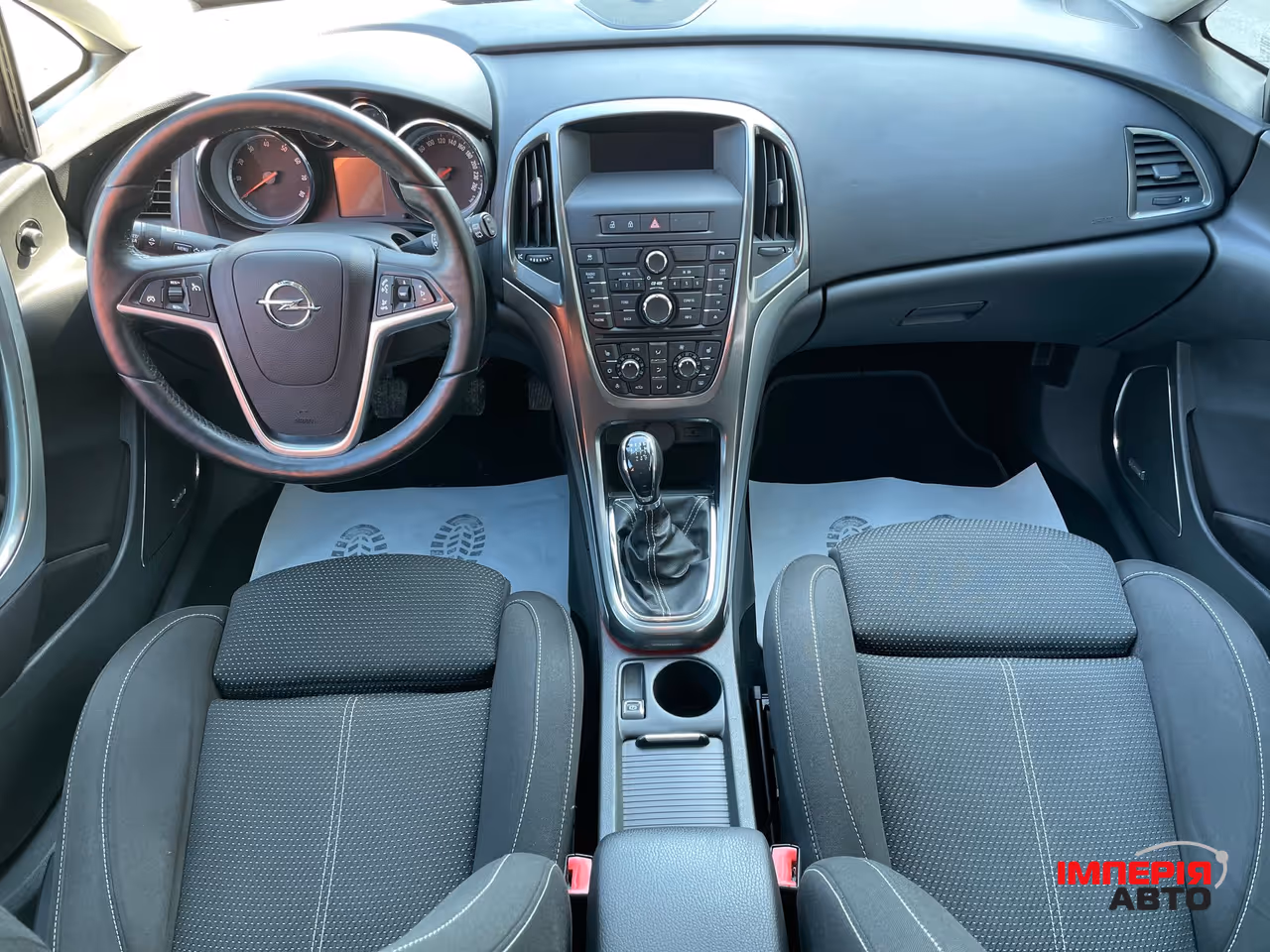 Opel Astra - фото 3