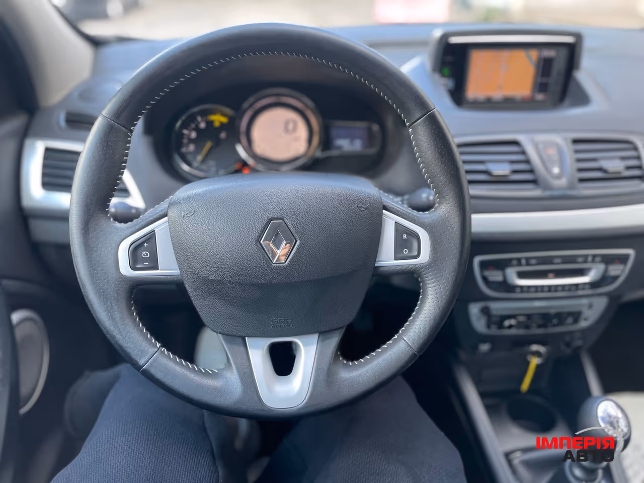 Renault Megane - фото 18