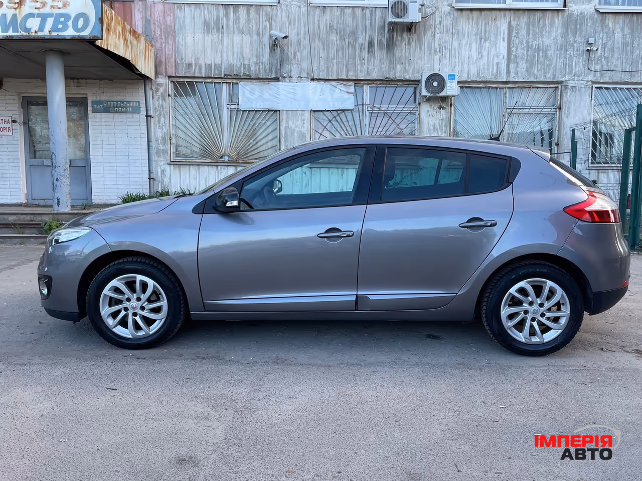 Renault Megane - фото 10