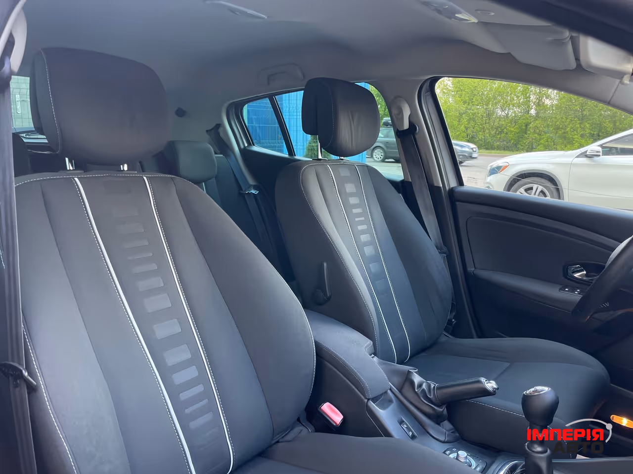 Renault Megane - фото 4
