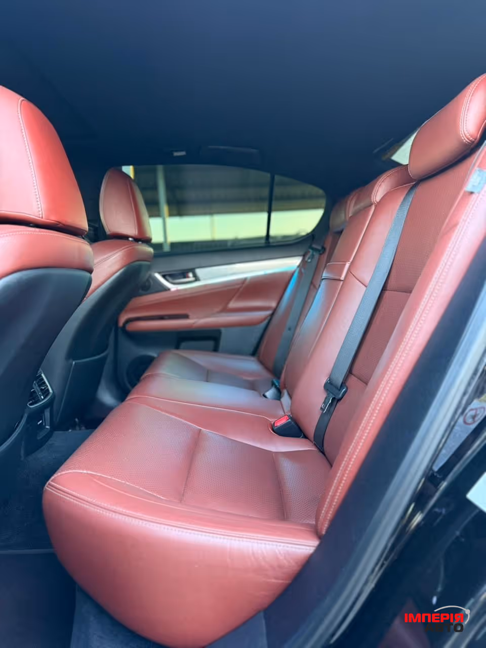 Lexus GS - фото 8