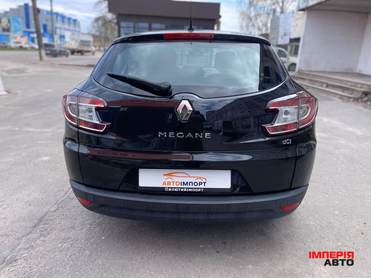 Renault Megane - фото 8