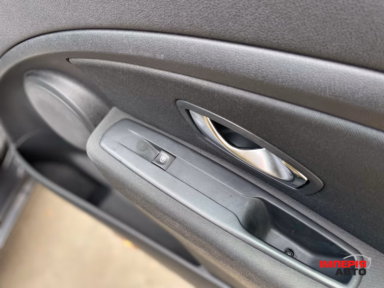 Renault Megane - фото 41