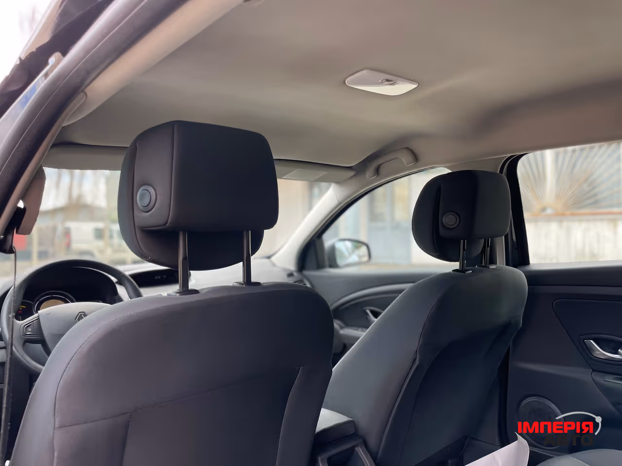 Renault Megane - фото 30