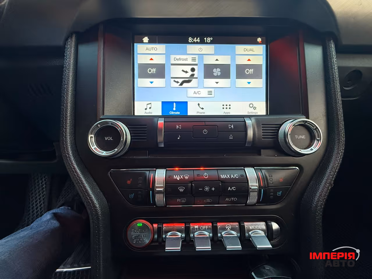 Ford Mustang - фото 11