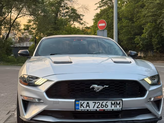 Ford Mustang - зображення 5