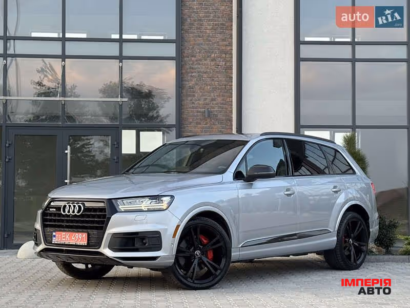 Audi Q7 - фото 2