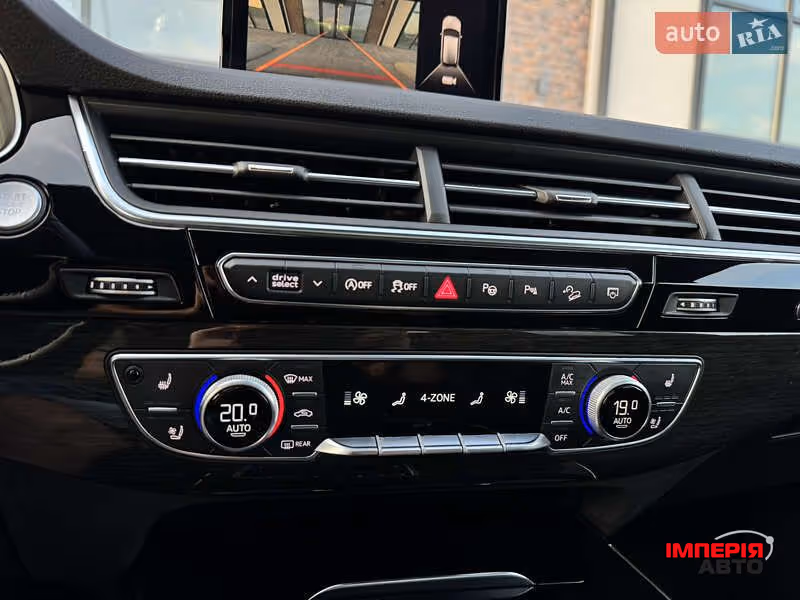 Audi Q7 - фото 65