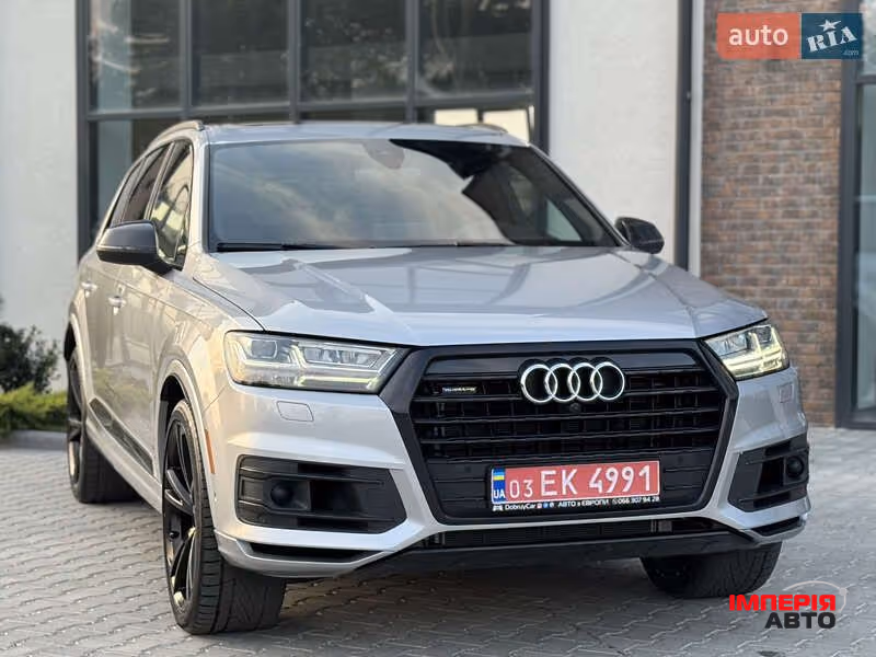 Audi Q7 - фото 19