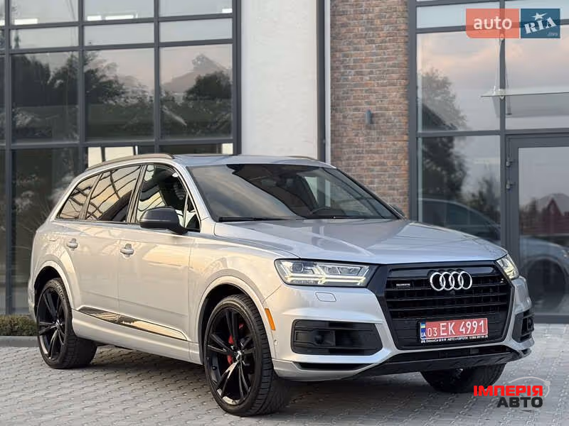 Audi Q7 - фото 21