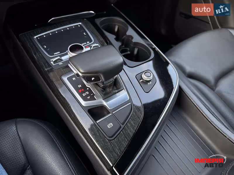 Audi Q7 - фото 66