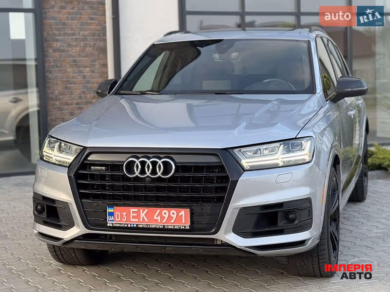 Audi Q7 - фото 42
