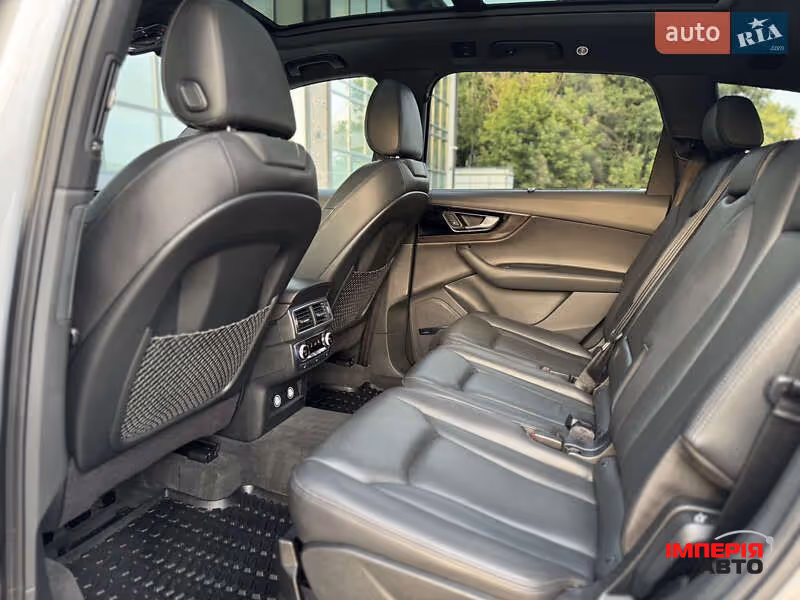 Audi Q7 - фото 78
