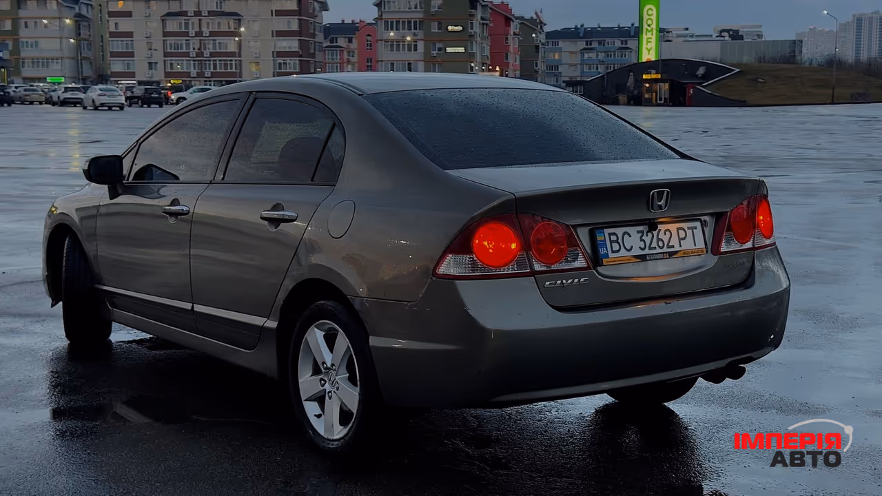 Honda Civic - фото 4