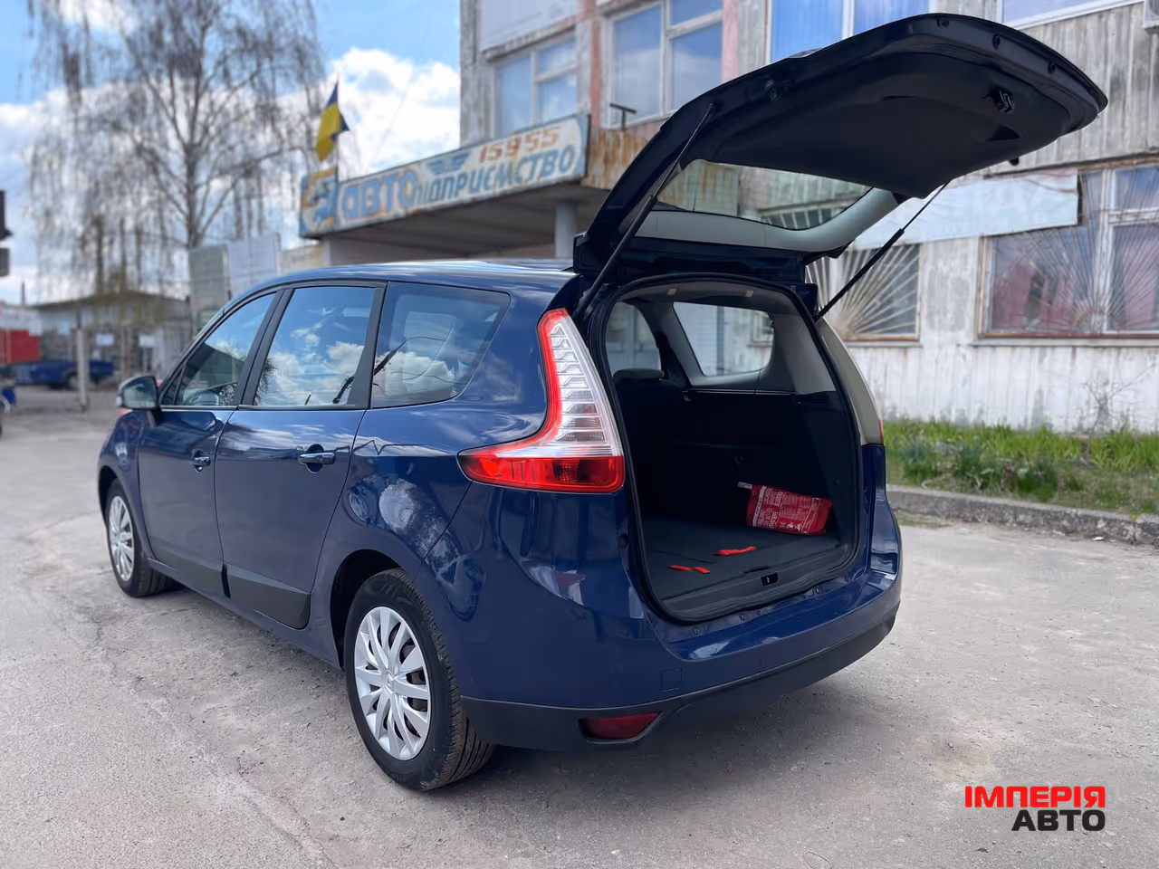 Renault Grand Scenic - фото 33