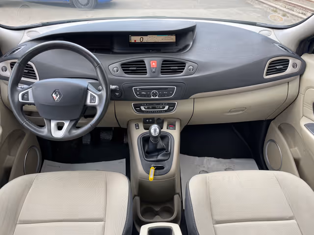 Renault Grand Scenic - зображення 4