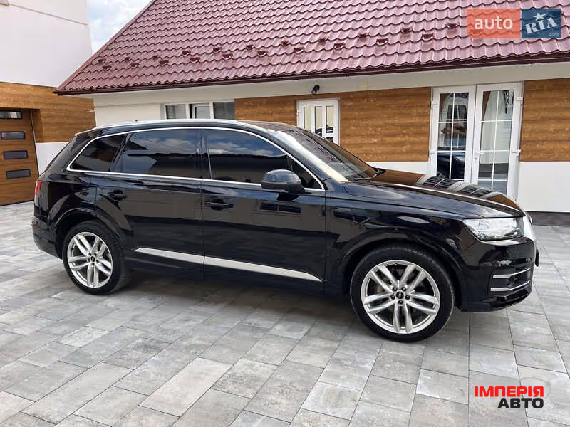 Audi Q7 - фото 5