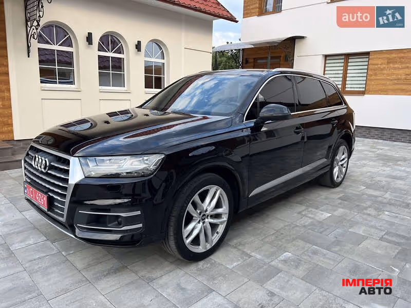 Audi Q7 - фото 14