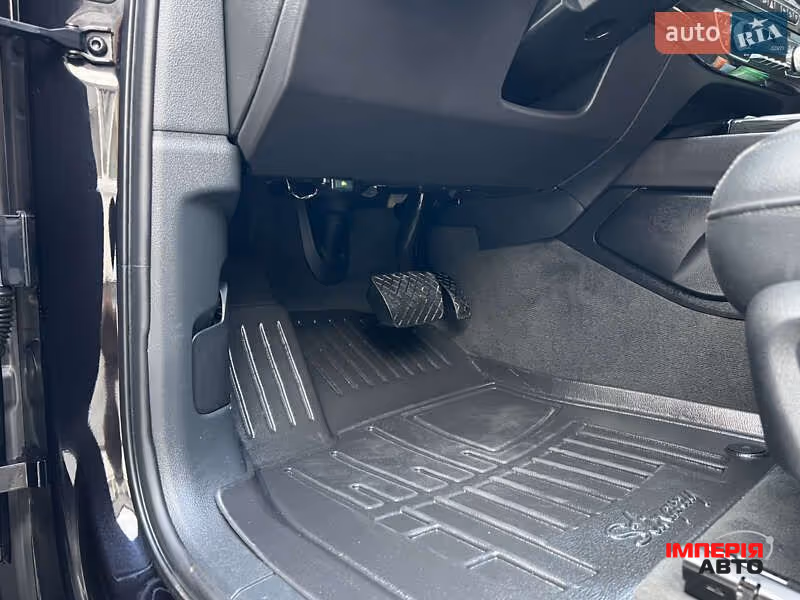 Audi Q7 - фото 43