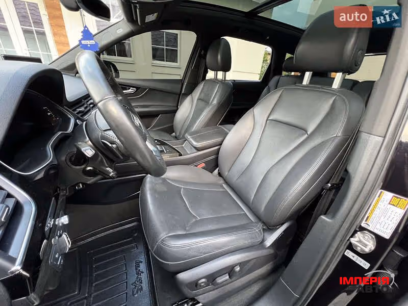 Audi Q7 - фото 46