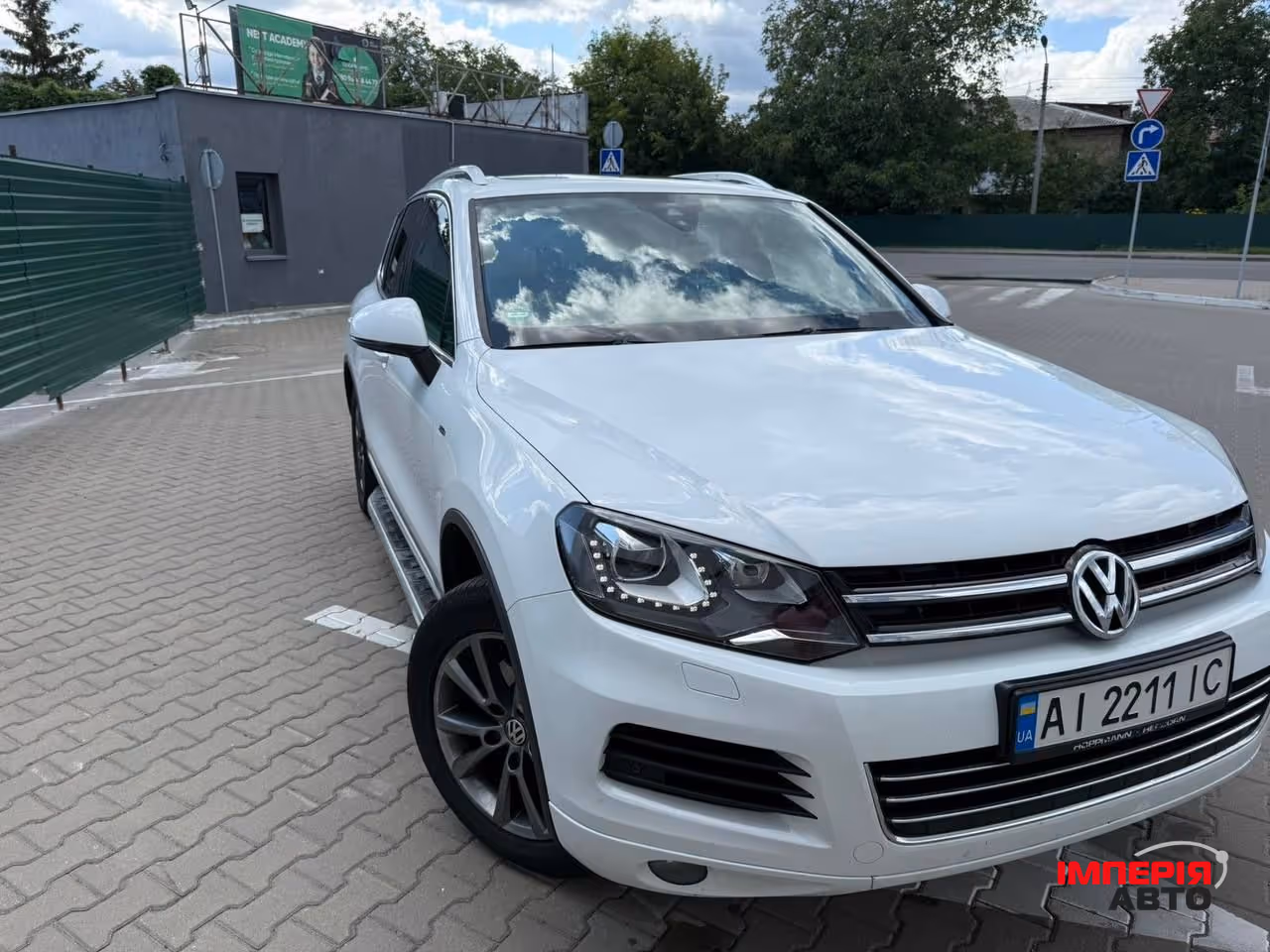 Volkswagen Touareg - фото 15