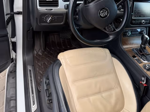 Volkswagen Touareg - зображення 4