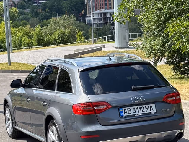 Audi A4 allroad - зображення 2