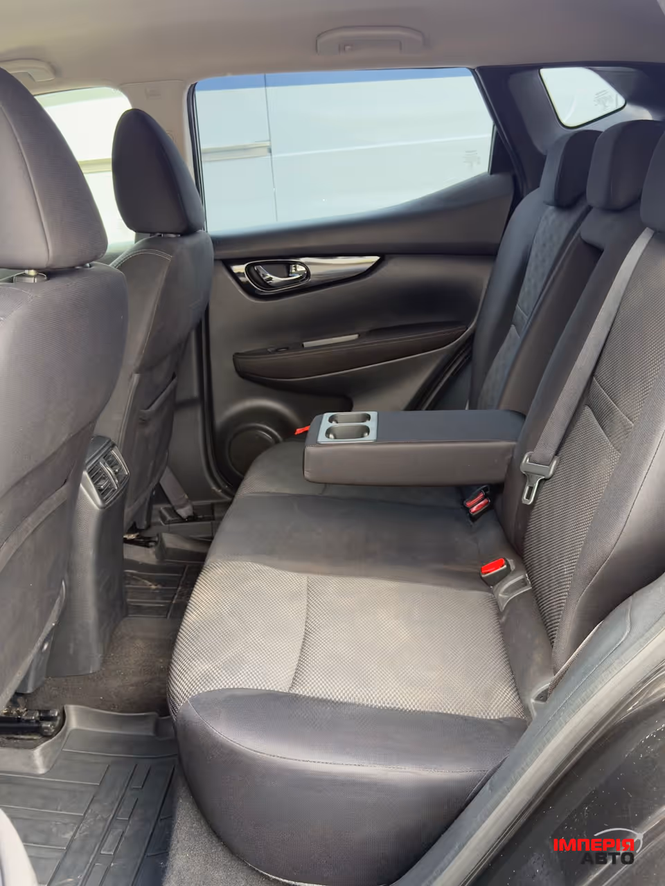 Nissan Qashqai - фото 14