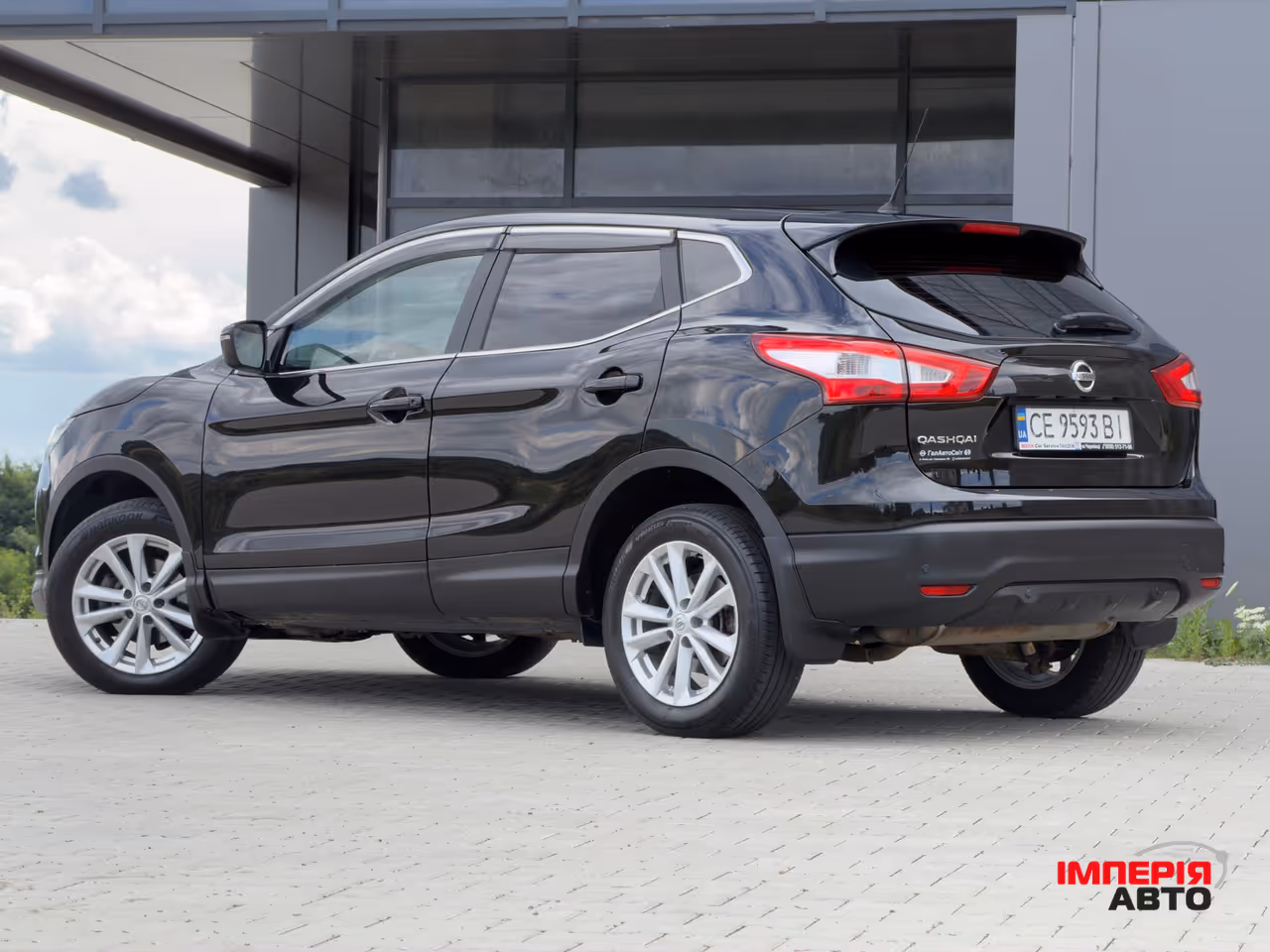 Nissan Qashqai - фото 2