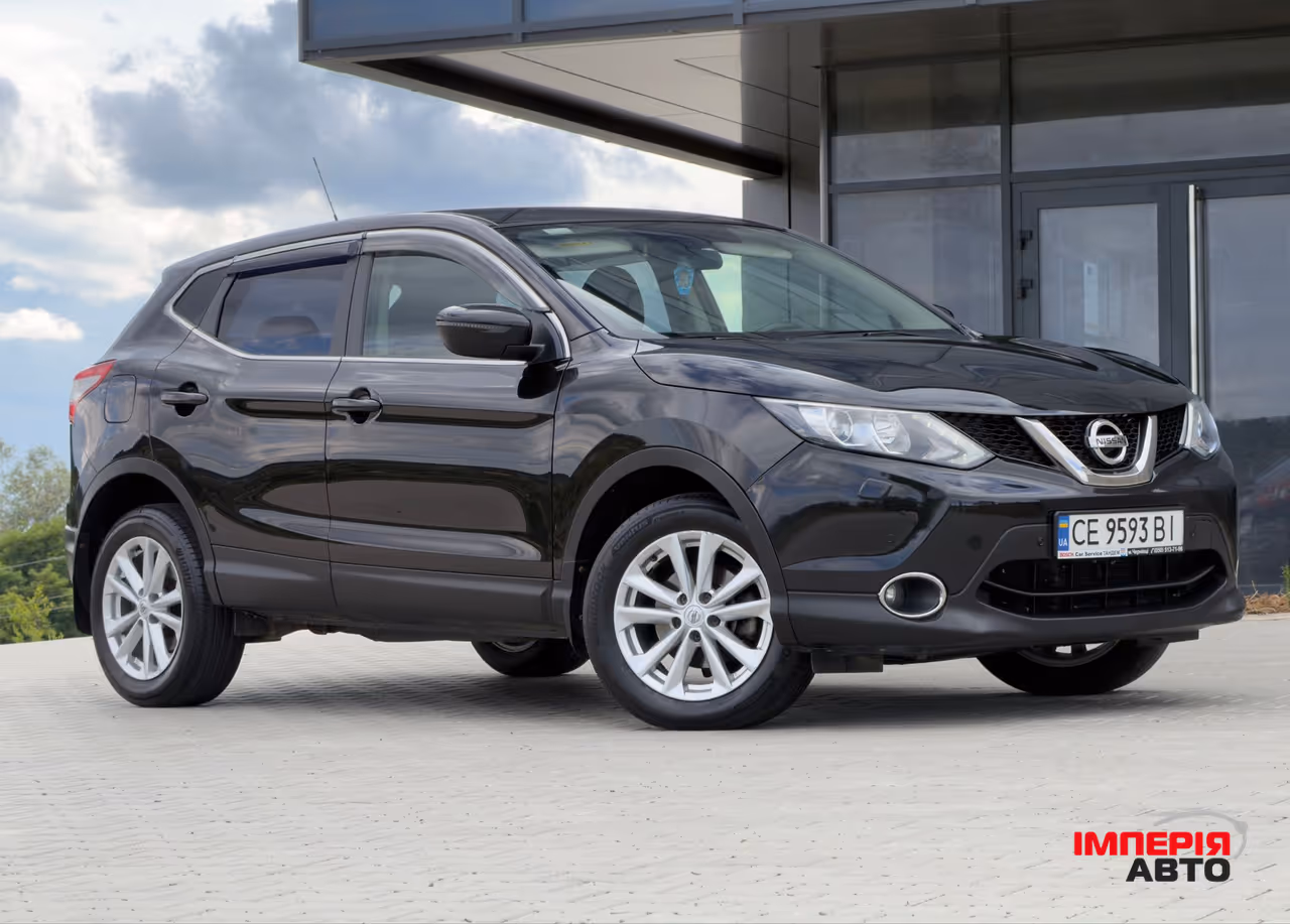Nissan Qashqai - фото 1