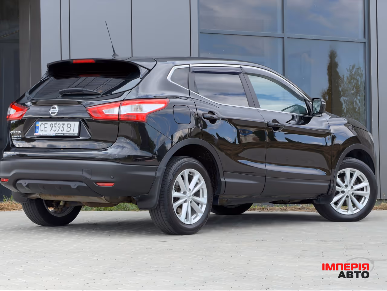 Nissan Qashqai - фото 4