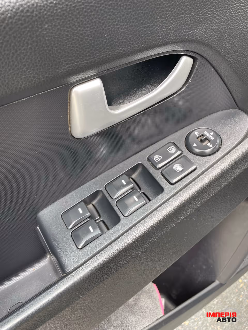 Kia Sportage - фото 18